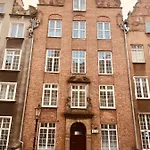 Old Town Super Ogarna Gdańsk